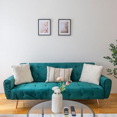 Stylish & Cozy City Center Apartment By Prestige Homes บูดาเปสต์ ภายนอก รูปภาพ