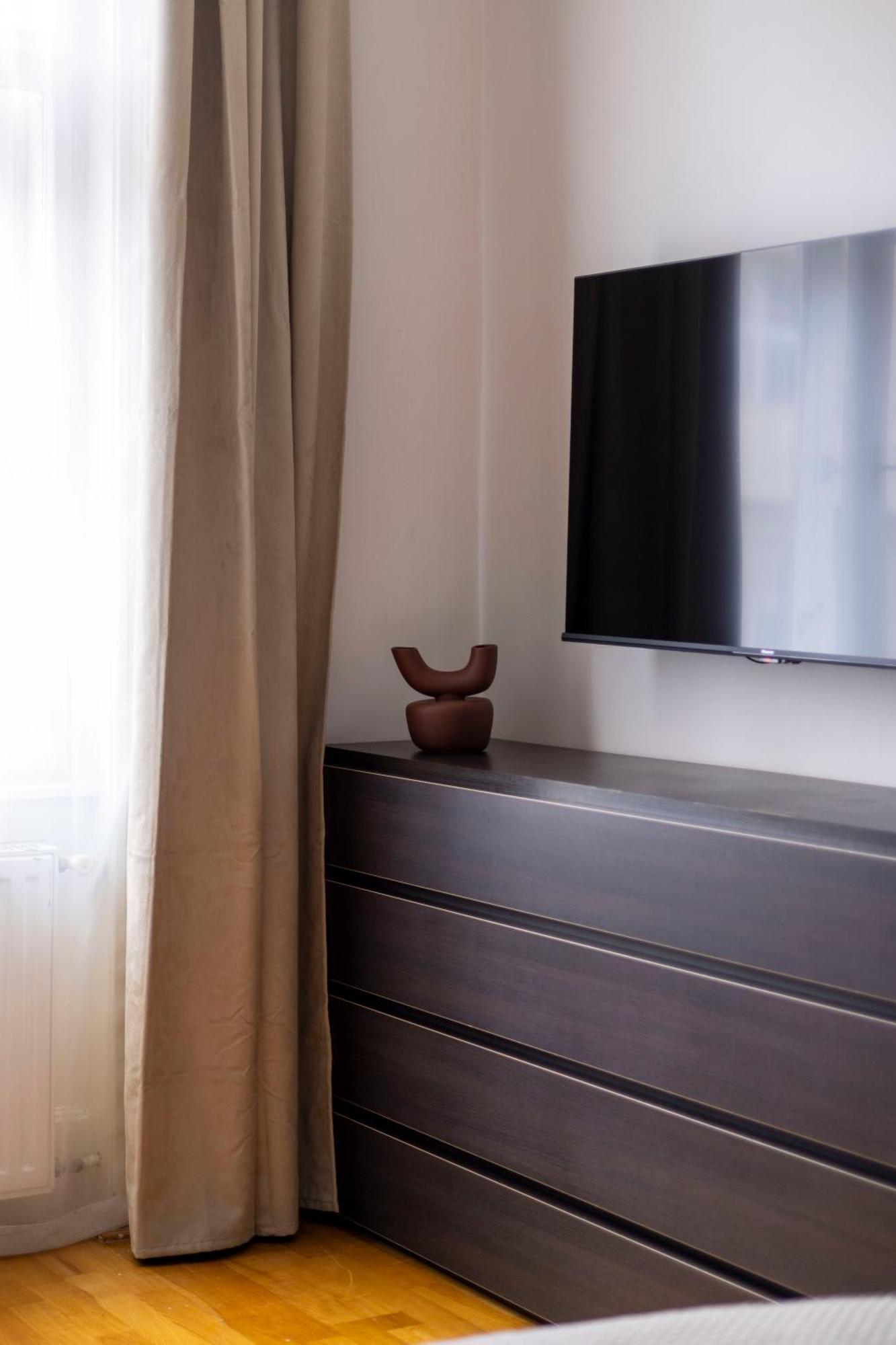 Stylish & Cozy City Center Apartment By Prestige Homes บูดาเปสต์ ภายนอก รูปภาพ