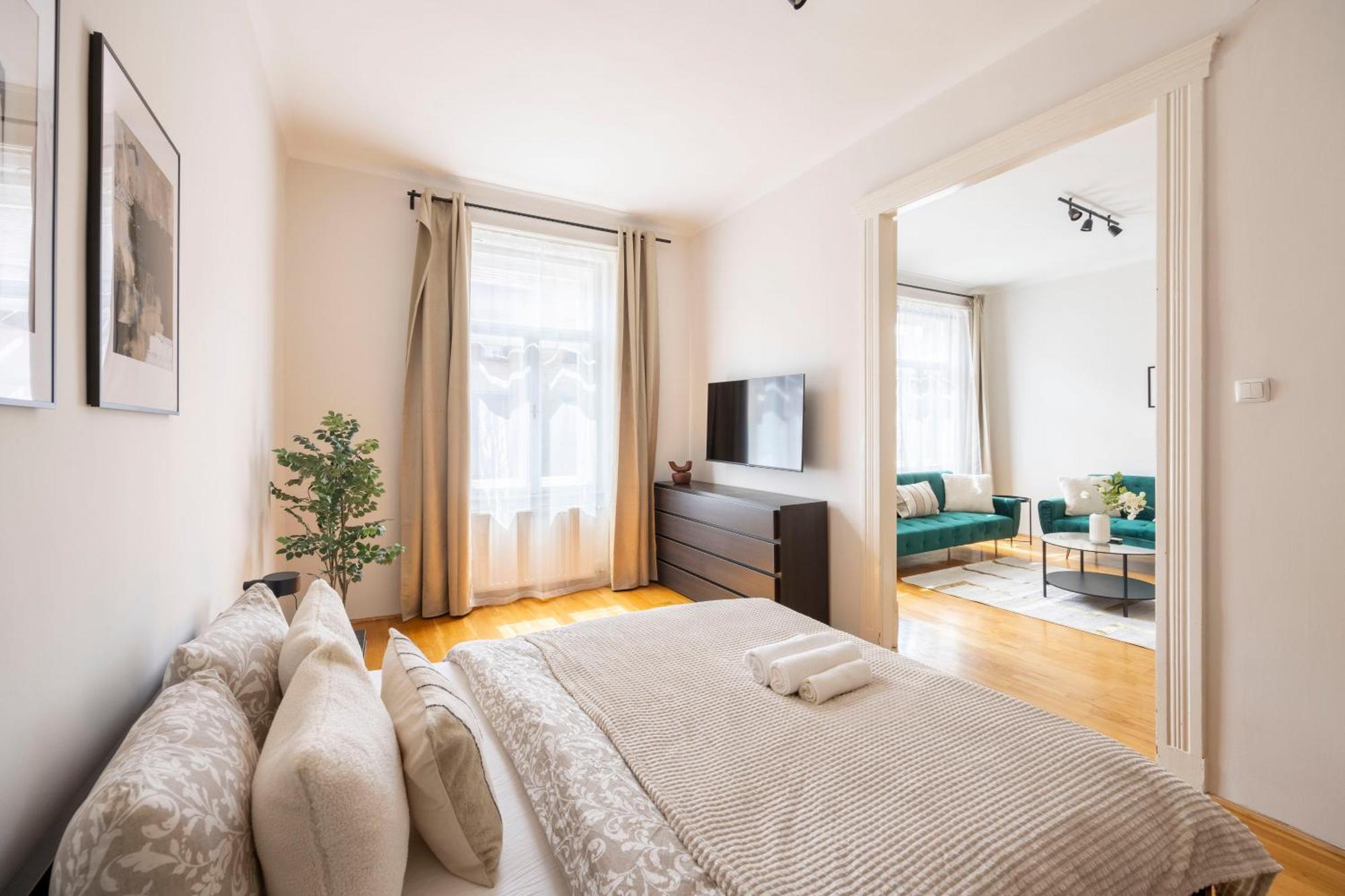 Stylish & Cozy City Center Apartment By Prestige Homes บูดาเปสต์ ภายนอก รูปภาพ