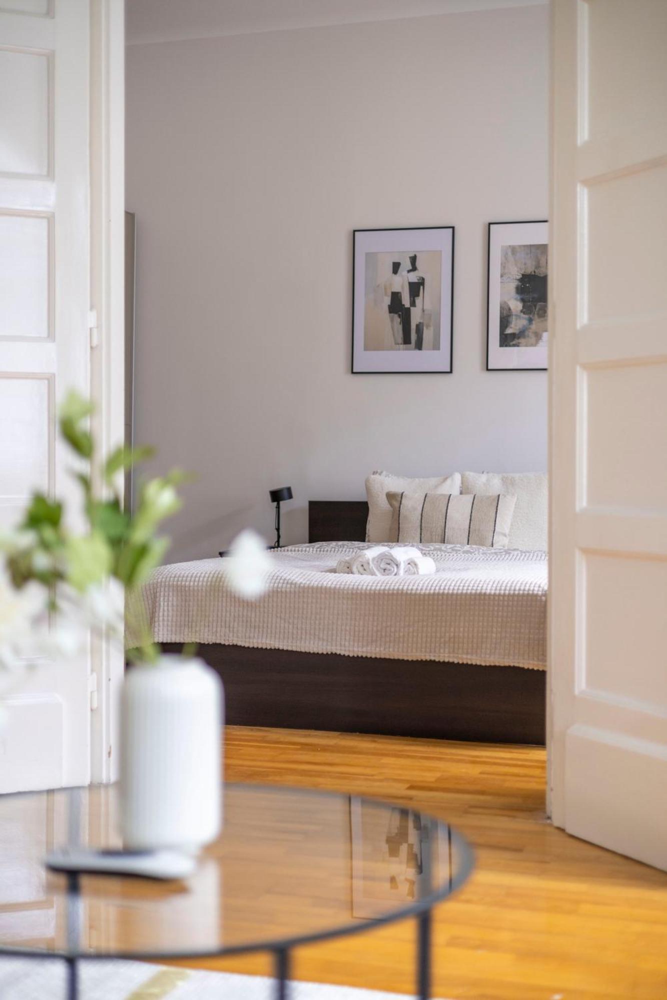 Stylish & Cozy City Center Apartment By Prestige Homes บูดาเปสต์ ภายนอก รูปภาพ